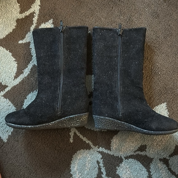 Black boots zip up with bows - Picture 2 of 4